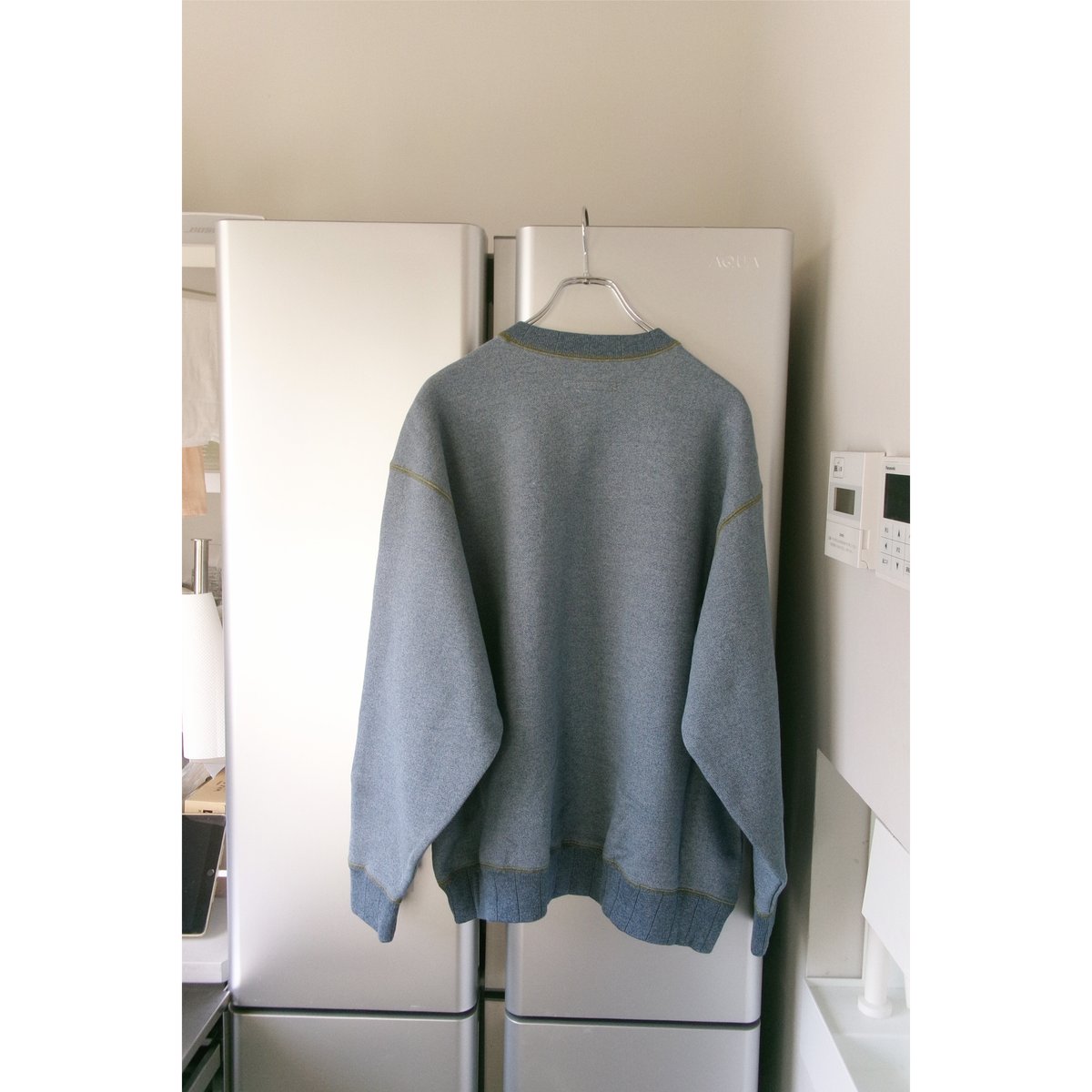 NO ROLL / W&L V NECK SWEAT | AVET