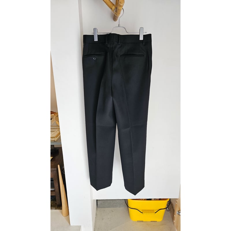 INTERIM /PURE BLACK WOOL 2-TUCK STRAIGHT SLACKS