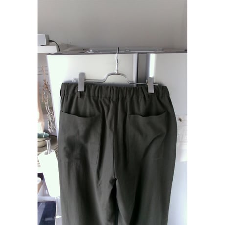YOKO SAKAMOTO / UTILITY EASY PANTS *OLIVE