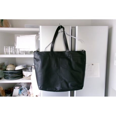 UNIVERSAL PRODUCTS / LEATHER BAG *BLACK