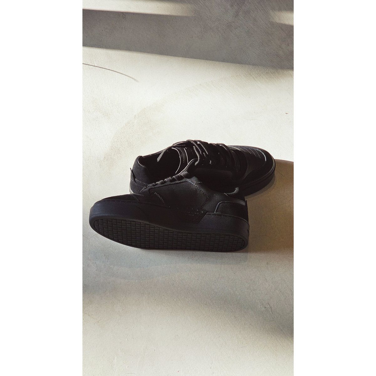 FOOT INDUSTRY / STITCHING URBAN SNEAKER AUA426 