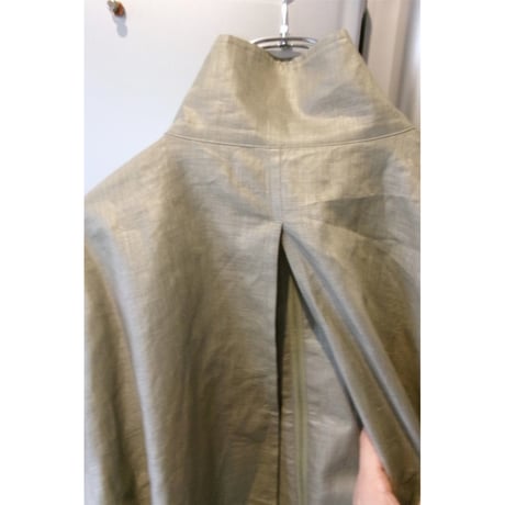 ABELIA EDWARD GOUCHA / STAFF JUMPER *KHAKI