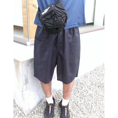 ABELIA EDWARD GOUCHA / SHIFTED SHORTS *NAVY