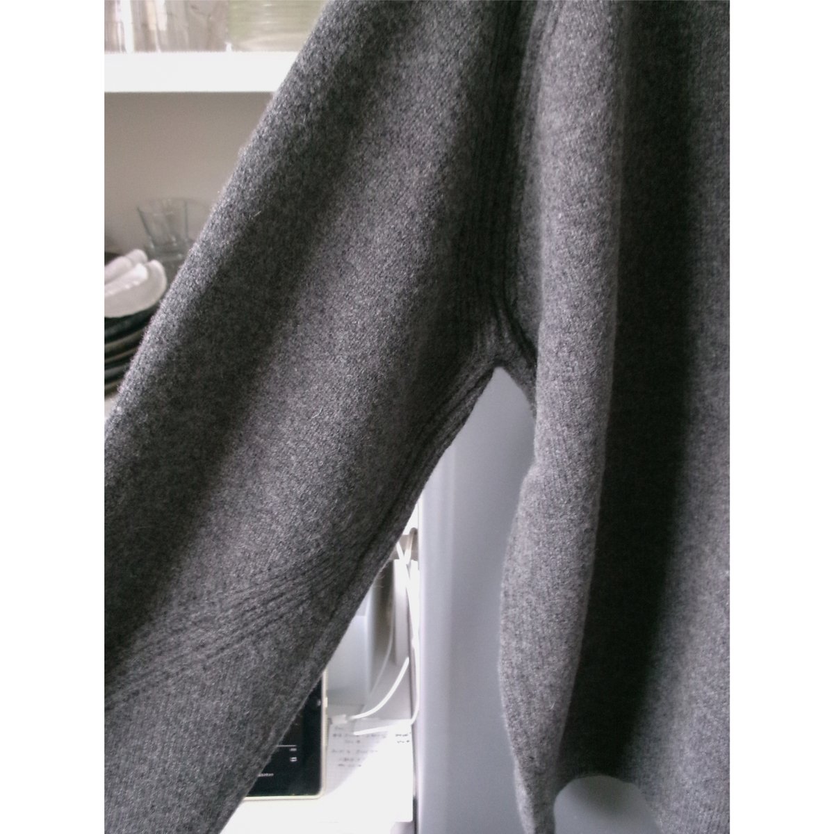 OLD FOLK HOUSE / V-neck Sweater *Gray | AVET