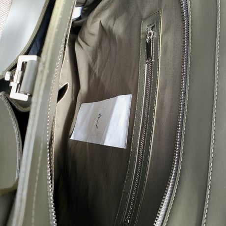 Rich I / RECTANGLE [LEATER HELMET BAG]