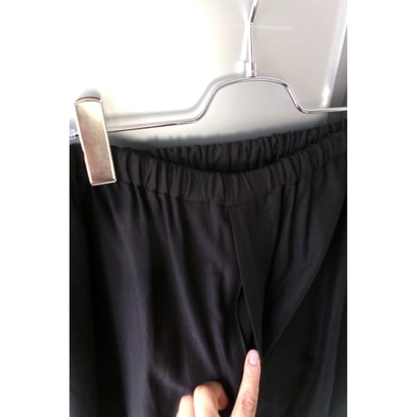 YOKO SAKAMOTO / RELAX EASY PANTS *BLACK