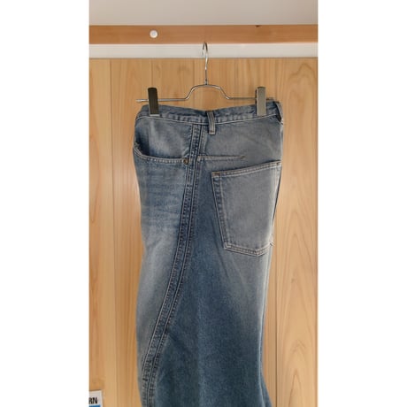 ●NVRFRGT / 3D TWISTED WIDE LEG JEANS *VINTAGE FADED INDIGO