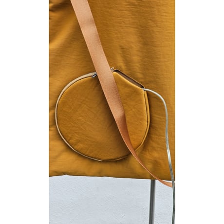 HIDAKA / PING-PONG PADDED TOTE *CAMEL