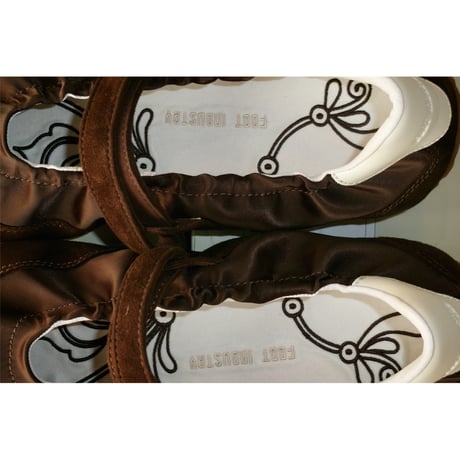 FOOT INDUSTRY / MARY JANE *DARK BROWN/ ANTIQUE WHITE