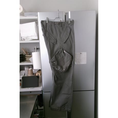 NVRFRGT / 3D TWISTED CARGO PANTS *GRAY