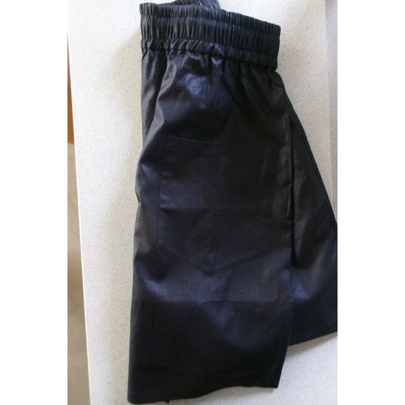 ABELIA EDWARD GOUCHA / SHIFTED SHORTS *NAVY | A