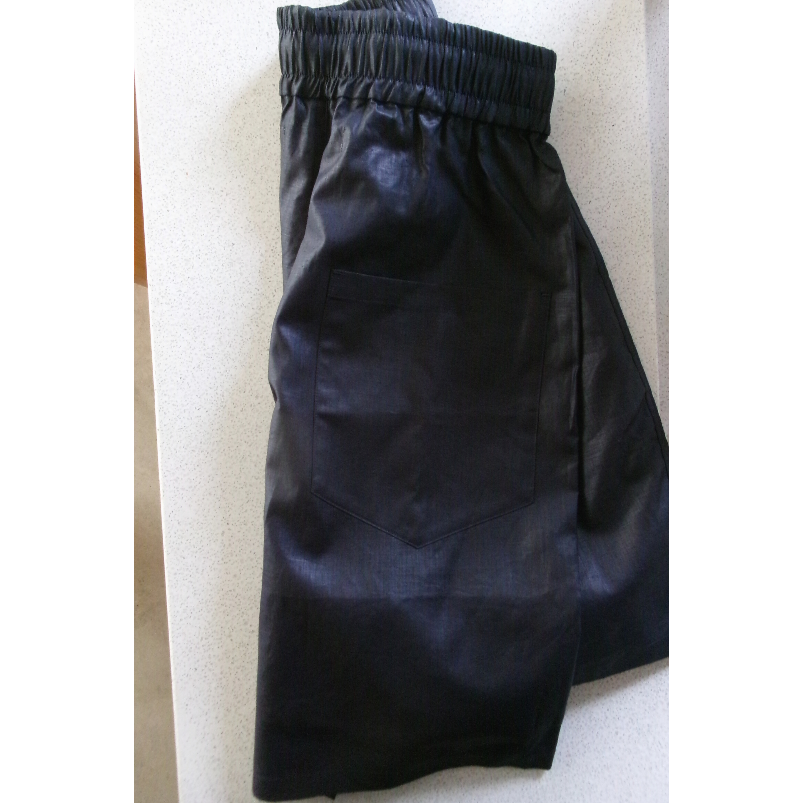 ABELIA EDWARD GOUCHA / SHIFTED SHORTS *NAVY | A
