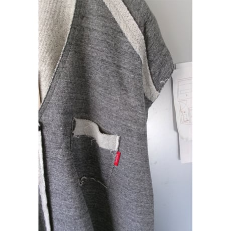 YUTASETOGAWA / Raw V Pullover *GRAY