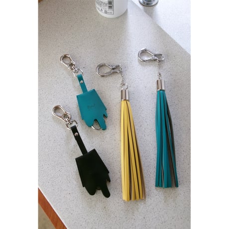 Rich I /DROOL CARABINER [CROCHET CHARM・CARABINER] *BLACK