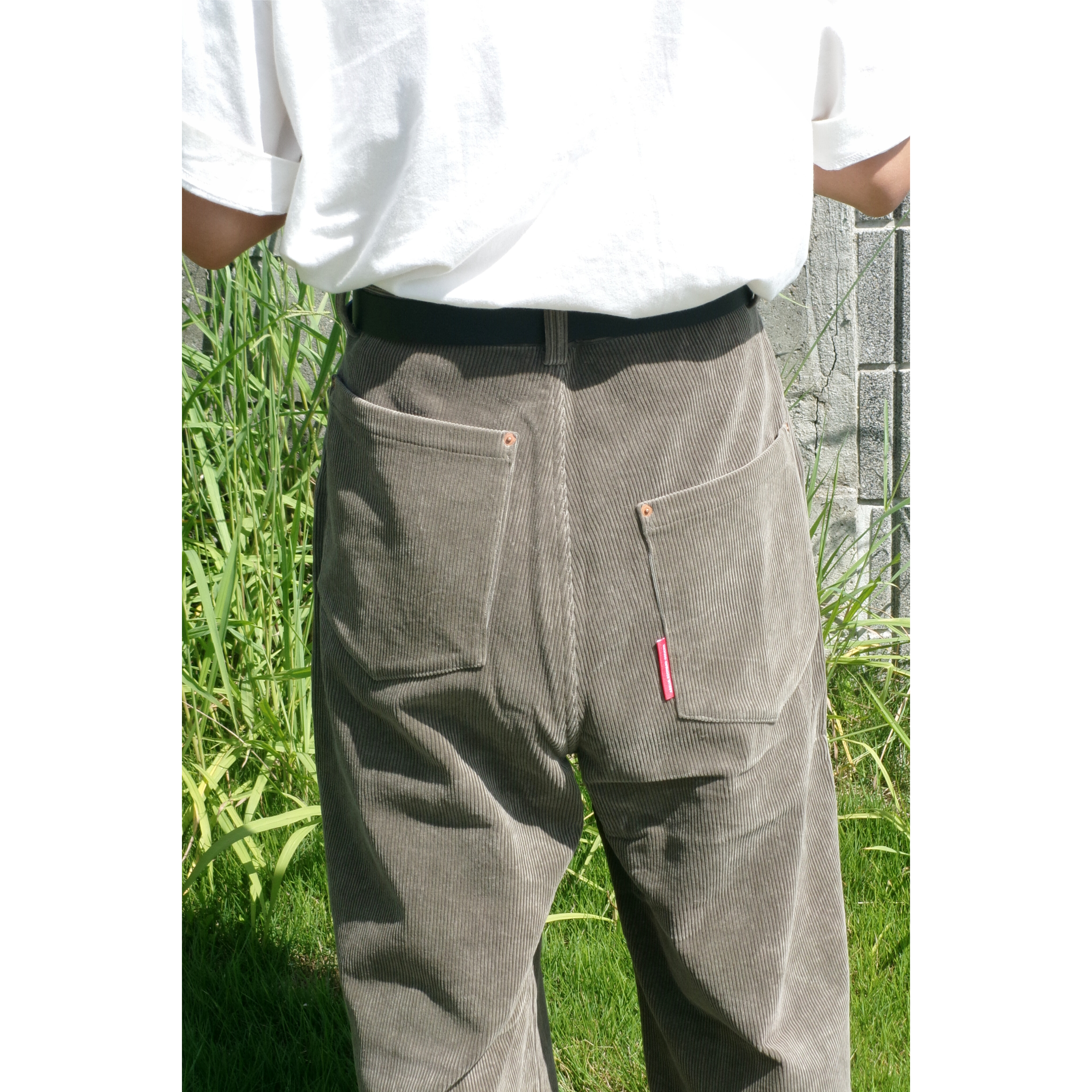 ABELIA EDWARD GOUCHA / ECHO PANTS CORDUROY *BEI