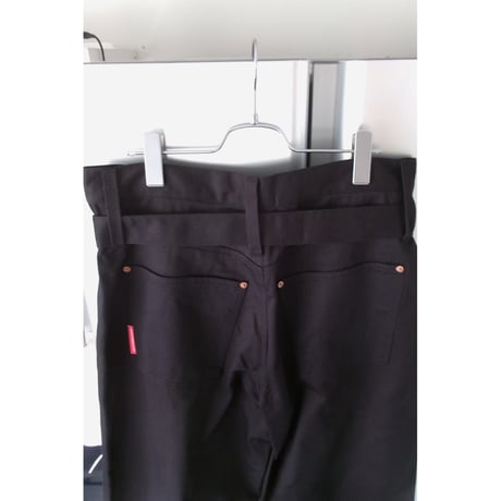 ABELIA EDWARD GOUCHA / DOUBLE BELT PANTS *BLACK