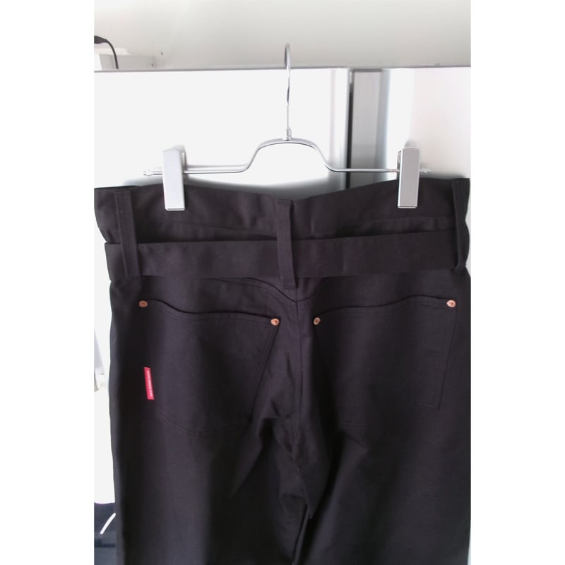 ABELIA EDWARD GOUCHA / DOUBLE BELT PANTS *BLACK