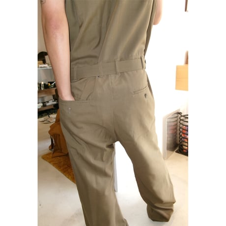 Rich I / NO SLEEVE JUMPSUIT *MOCA