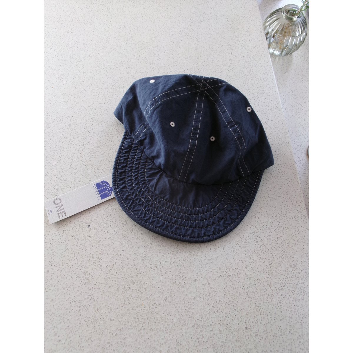 NO ROLL / USUALLY CAPG/D *NAVY | AVET