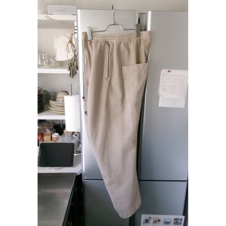 NVRFRGT / CURVED LEG LOUNGE PANTS *TAUPE