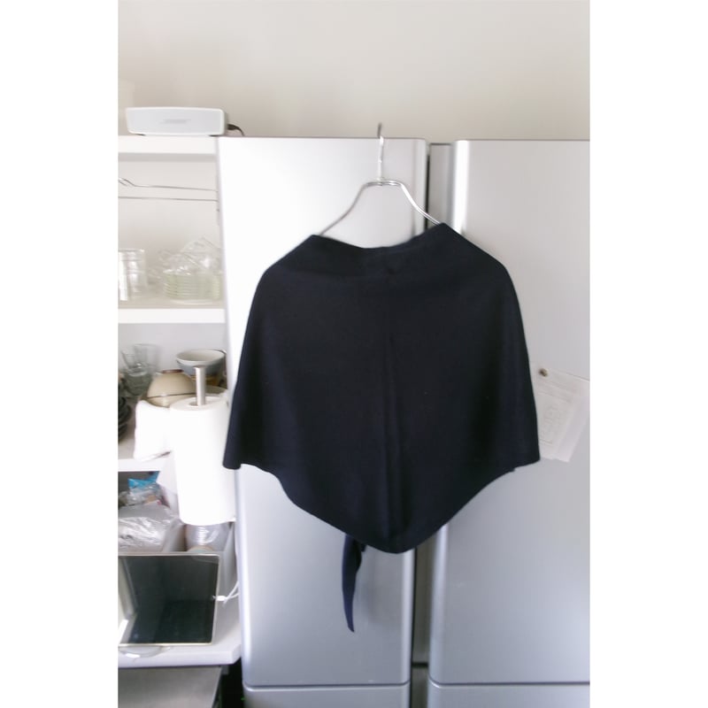 FUJI / WHITE CASHMERE SCARF *NAVY | AVET