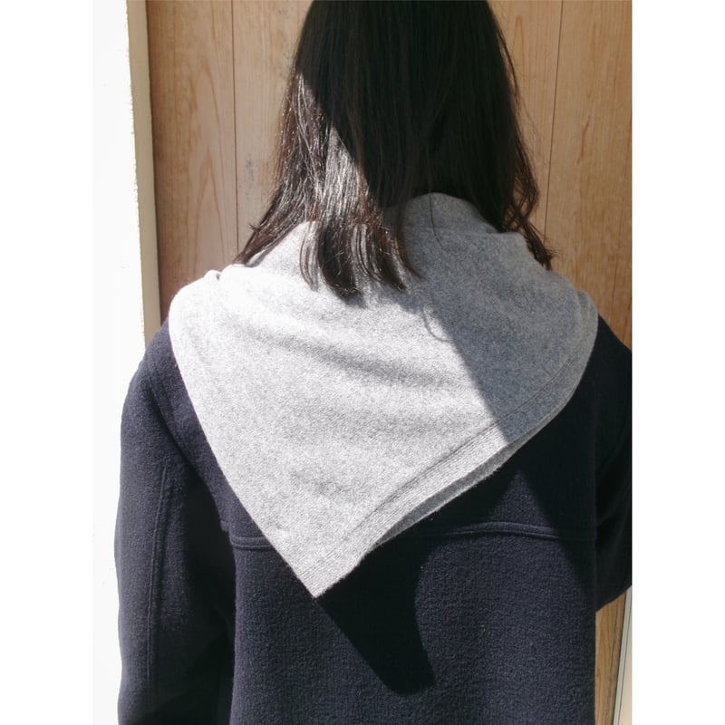 FUJI / WHITE CASHMERE SCARF *NAVY | AVET