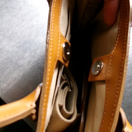 Rich I / P.Rectangle [Leather Helmet Bag・Play] *CAMEL