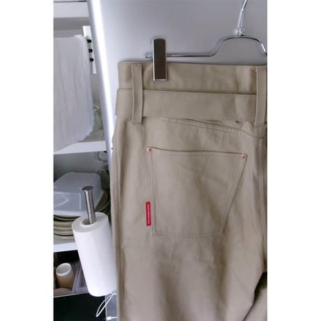 ABELIA EDWARD GOUCHA / DOUBLE BELT PANTS *BEIGE
