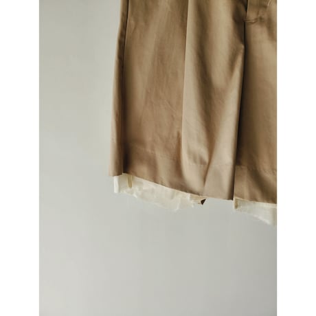 Rich I / YOUTH [TUCK SHORTS]-BEIGE