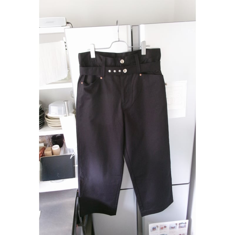 ABELIA EDWARD GOUCHA / DOUBLE BELT PANTS *BLACK