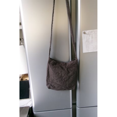 YOKO SAKAMOTO / RESEARCHER BAG-MEDIUM *BROWN
