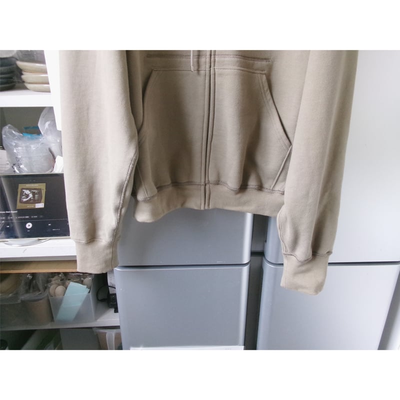 ABELIA EDWARD GOUCHA / CLASSIC ZIP HOODIE *BEIG