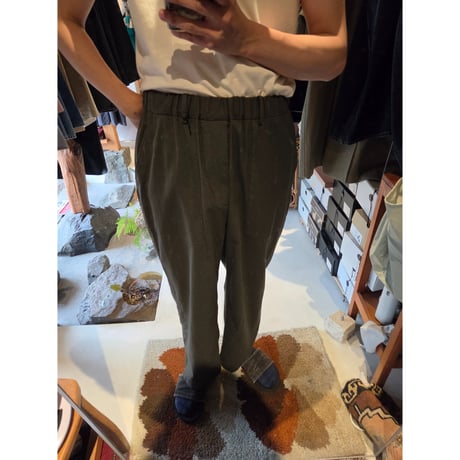 YOKO SAKAMOTO / UTILITY EASY PANTS *OLIVE