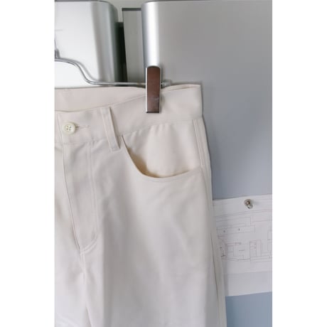 YUTASETOGAWA / Contour 5 Trousers -Ed.Pressed Twill *IVORY
