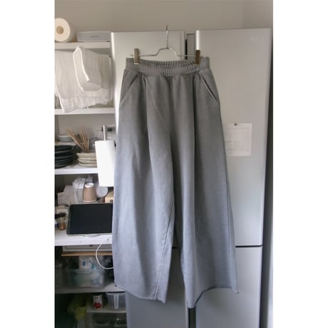 Rich I / TUCK SWEAT PANTS *BLACK
