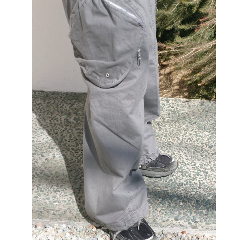 NVRFRGT / 3D TWISTED CARGO PANTS *GRAY | AVET