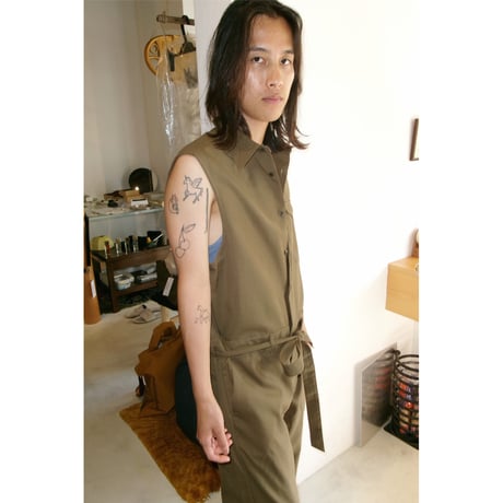 Rich I / NO SLEEVE JUMPSUIT *MOCA
