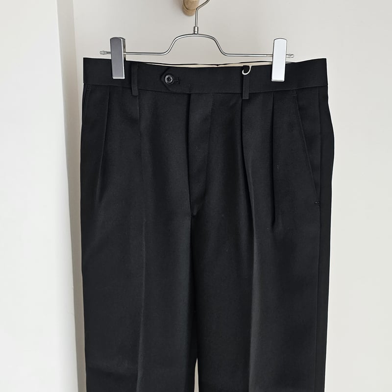 INTERIM /PURE BLACK WOOL 2-TUCK STRAIGHT SLACKS