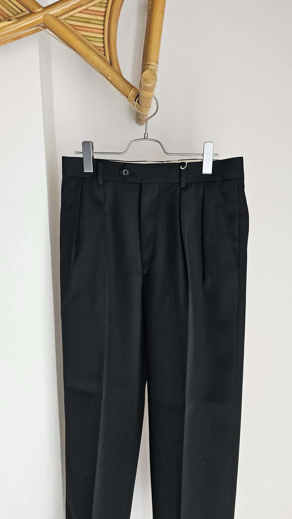 INTERIM 限定 ウールカシミヤ 2タック ストレート スラックス 40%OFF セール インテリム INTERIM シルク アンド ウール