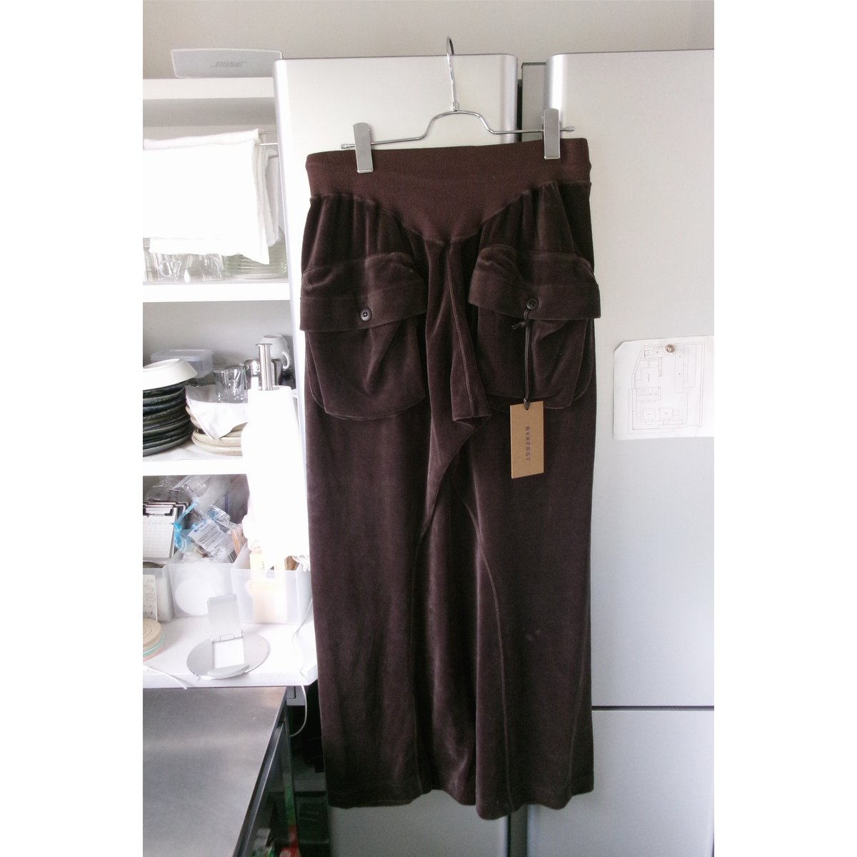 NVRFRGT / VELOUR 3D TWISTED LOUNGE PANTS *BROWN