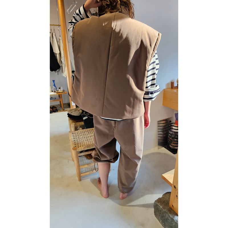 Blanc YM / Ripstop Wide Pants *Gold | AVET