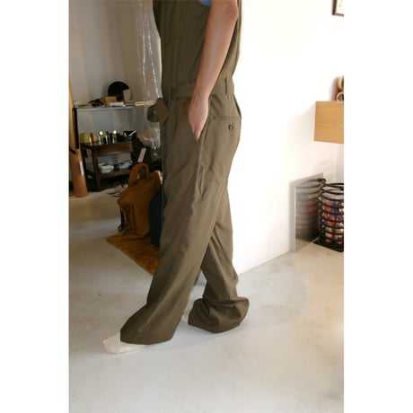 Rich I / NO SLEEVE JUMPSUIT *MOCA