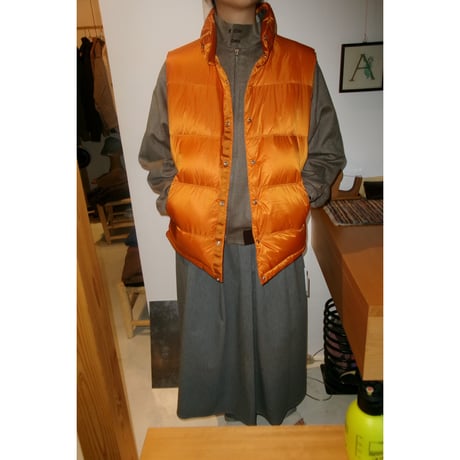 UNIVERSAL PRODUCTS / REVERSIBLE PACKABLE DOWN VEST *ORANGE