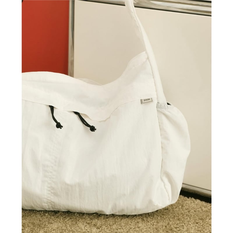 EVCON / BIG NYLON SHOULDER BAG *WHITE | AVET
