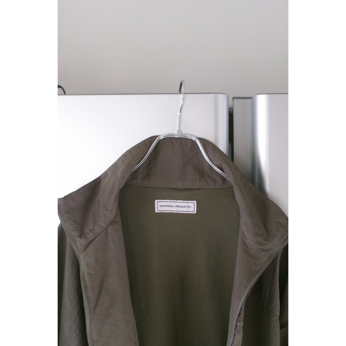 UNIVERSAL PRODUCTS / GARMENT DYE NYLON JACKET *