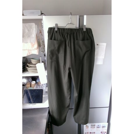 YOKO SAKAMOTO / UTILITY EASY PANTS *OLIVE