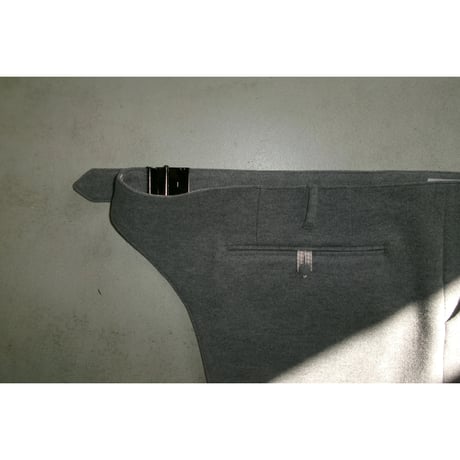 TOZAOU / Vague Shape “Lama” *Gray