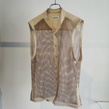koyari / mesh vest
