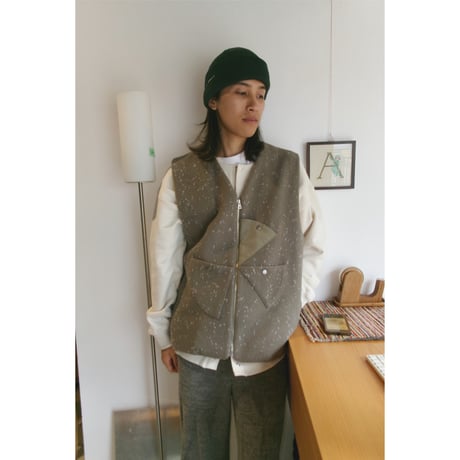 TOZAOU / Roulette Vest *Khaki gray