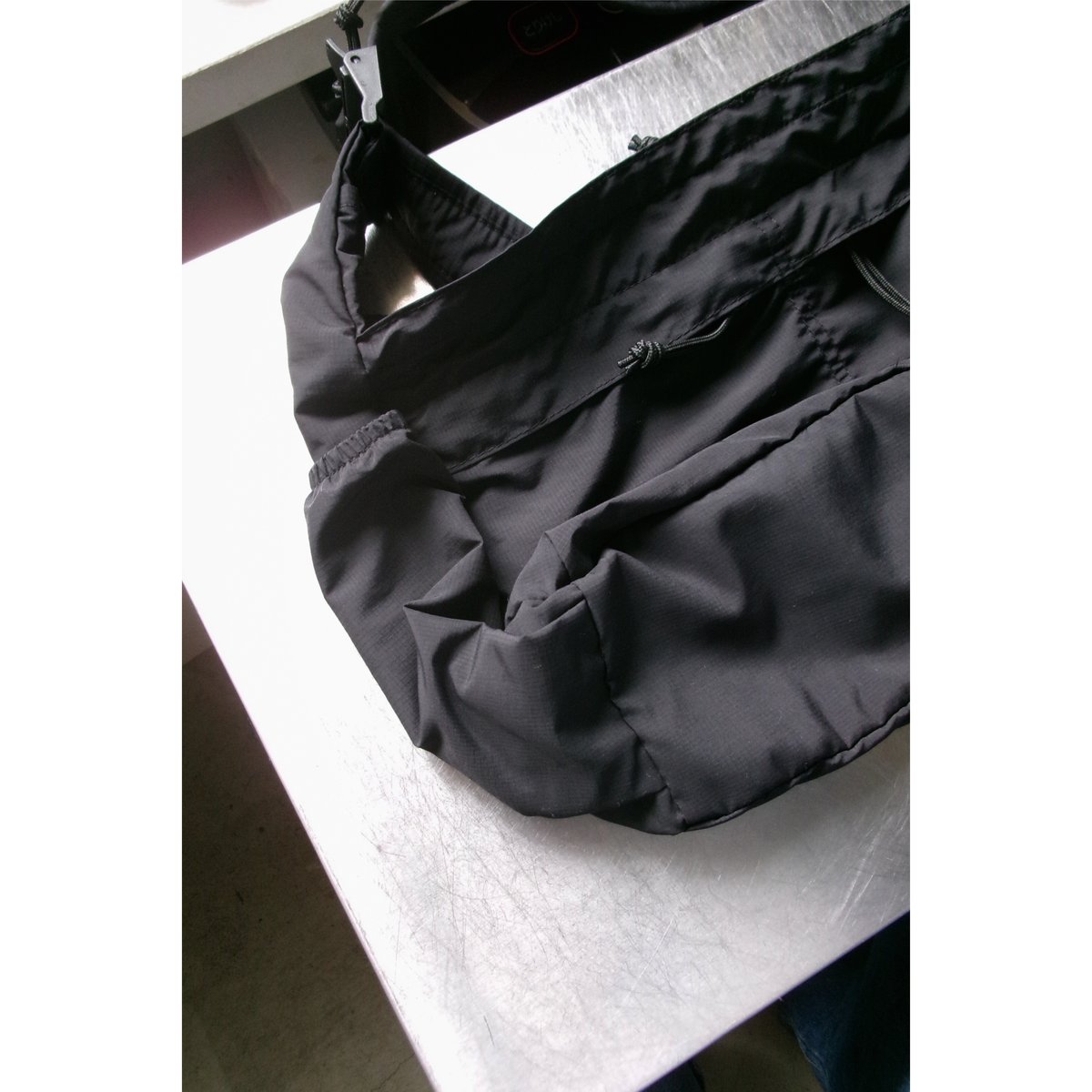 バッグ EVCON NYLON SHOULDER BAG NYLON SHOULDER BAG[CHARCOAL] | 1LDK (ワンエルディーケー